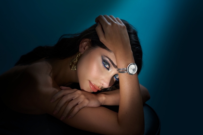 black-friday-mondaine-descontos-incriveis-com-o-cupons-ativos