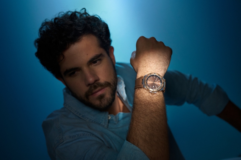 black-friday-mondaine-descontos-incriveis-com-o-cupons-ativos